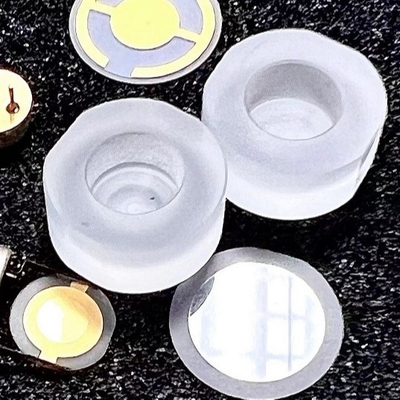 เวเฟอร์คริสตัลควอตซ์เดี่ยว 100um สำหรับ SAW Filter Piezo Oscillator Resonator Accelerator