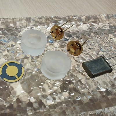 ควอตซ์คริสตัลออสซิลเลเตอร์เรโซเนเตอร์ RF กรอง 1.8V - 3.3V