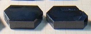 สับสราตคริสตัล ZnO ความบริสุทธิ์สูง สําหรับ UV Optoelectronics และ Energy Harvesting Solutions