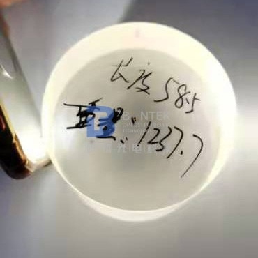 Ra ความหยาบ 1nm ลิเธียม Niobate Wafer ใน 4 '' 6 '' 8 '' เกรดออปติคัลหรือเกรด SAW