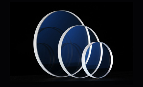 76.2 มิลลิเมตร /- 0.1 มิลลิเมตร กว้าง C-plane Sapphire Wafer กับ A-plane 11-20 Primary Flat