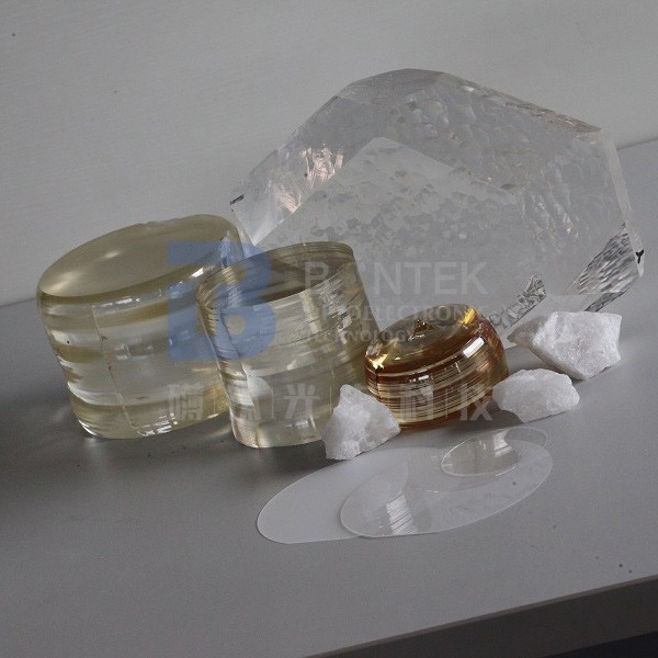 0.35mm 0.5mm Piezoelectric Crystal Wafer สำหรับการใช้งานเซมิคอนดักเตอร์และ MEMS
